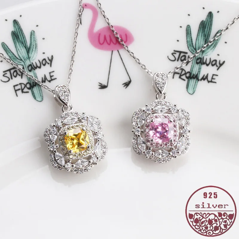 

Женский кулон из серебра 925 пробы, с красной сеткой и драгоценным камнем