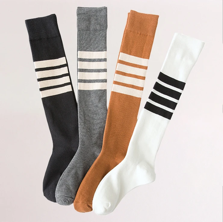 Новинка 2020 модные женские длинные носки гольфы однотонные в студенческом стиле