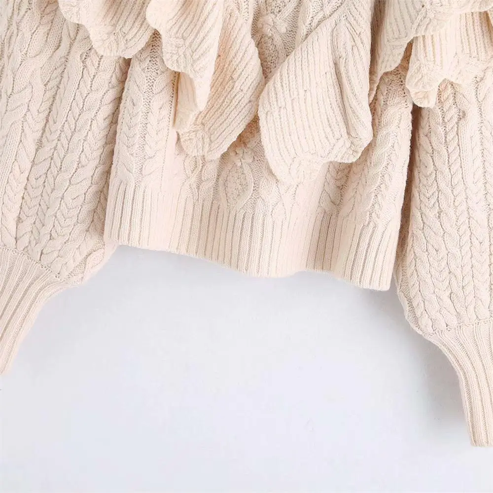 

Autumn 2019 women's new stand collar loose long sleeve with color splicing and layering decoration eight strand knitting sweater