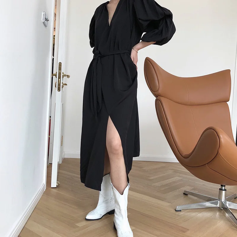 

New French Style In Spring Fashionable Tencel V-neck Dress With Thin Waist And Bubble Sleeves