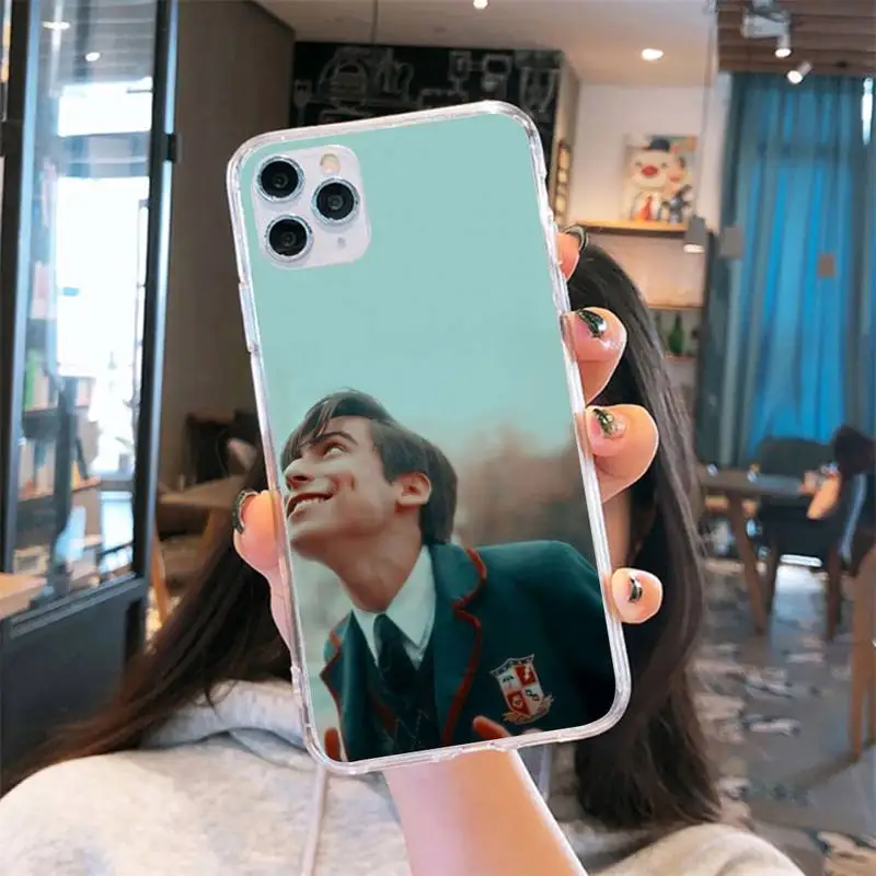 

The Umbrella Academy Phone Cases Transparent for iPhone 6 7 8 11 12 s mini pro X XS XR MAX Plus cover funda shell