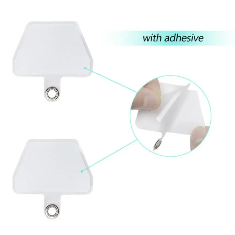 Мобильный телефон Вьетнамки с ремешком и отделкой металлическими элементами