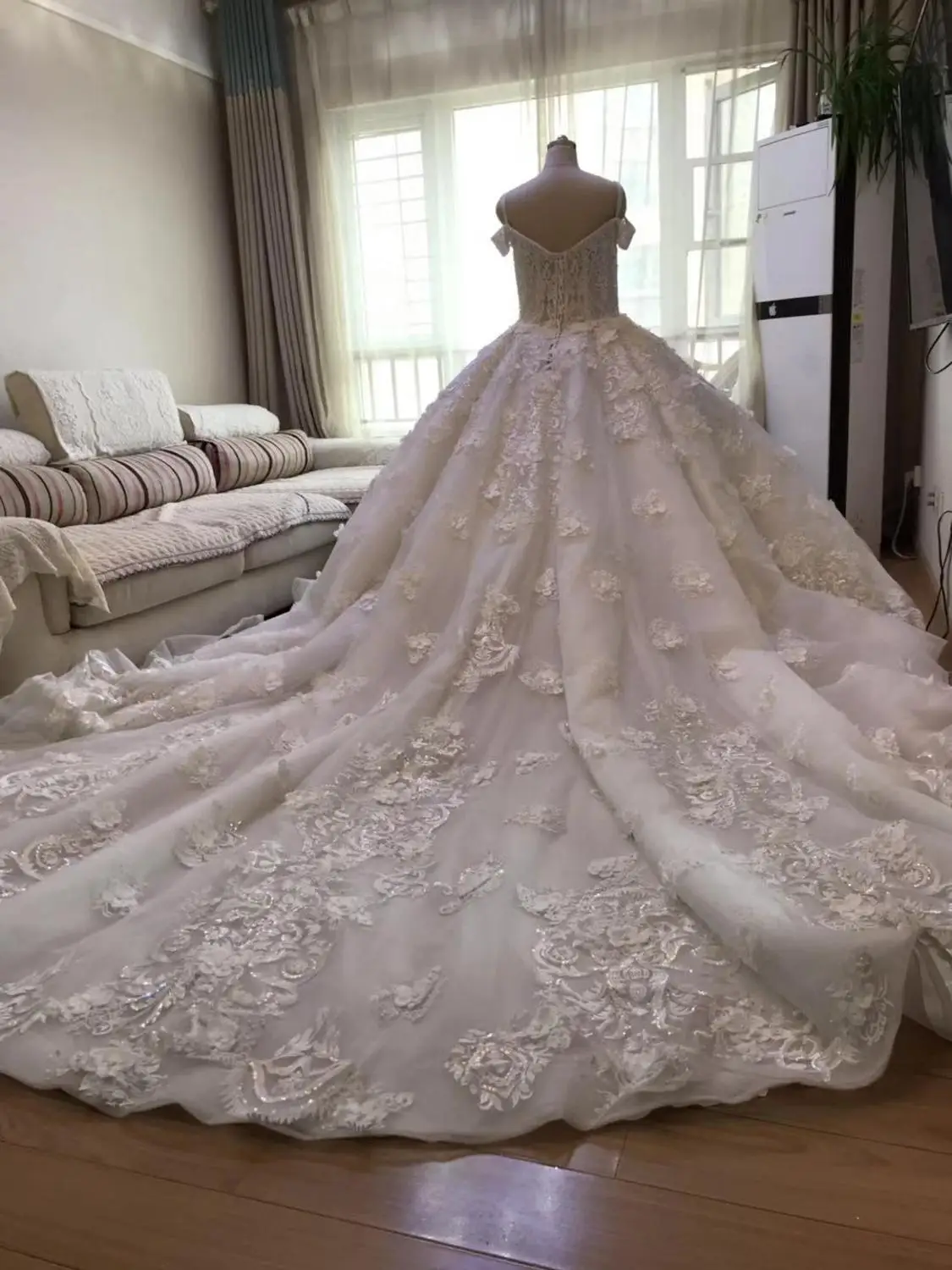 Высококачественное винтажное кружевное бальное платье принцессы свадебное с