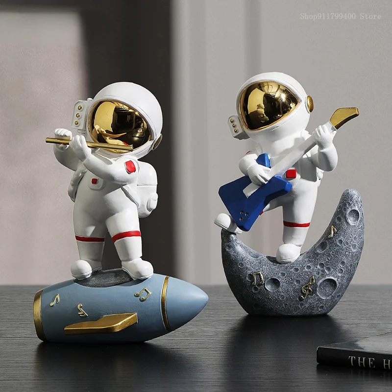 

High quality astronaut ornaments children's room Nordic style decoration astronaut bedroom desktop home lovely accessories
