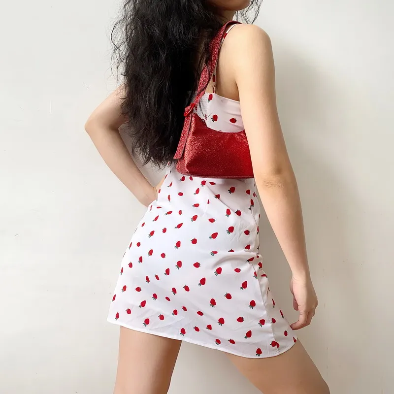 

Summer Boho Strawberry Floral Print Spaghetti Strap Dress Women White Elegant Sleeveless Sexy Mini Girl Beach Party Dresses 2021