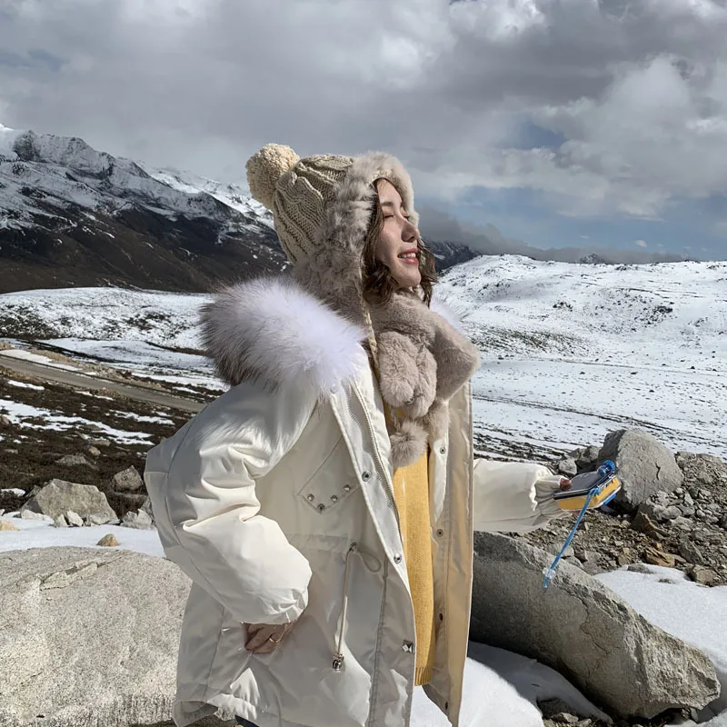 Женский короткий пуховик на белом утином пуху зимняя теплая куртка с большим