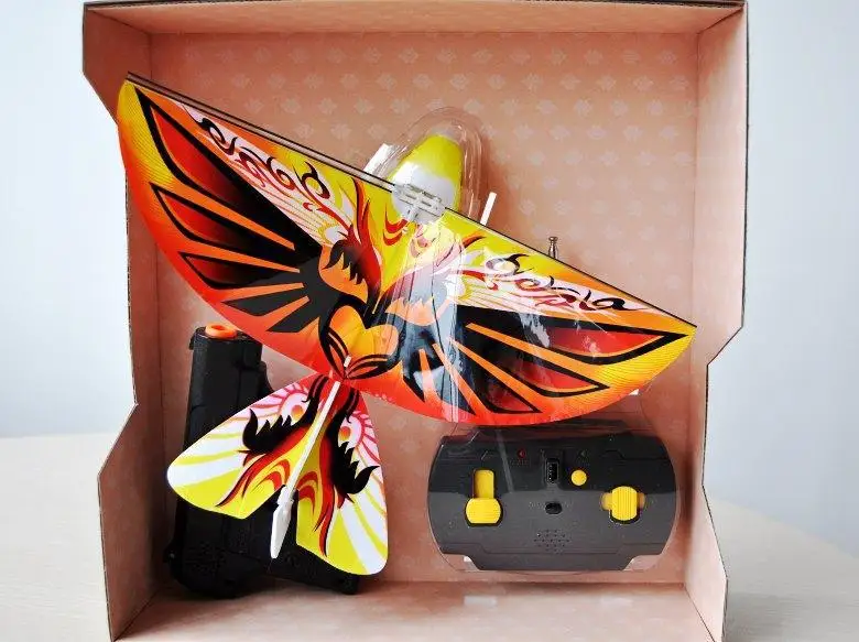 Yellow 360 градусов Летающий RC птица игрушка 2,4 ГГц пульт дистанционного управления бабочка вертолет электронная Птица Мини Радиоуправляемый Дрон детская игрушка детский подарок - Цвет: Yellow