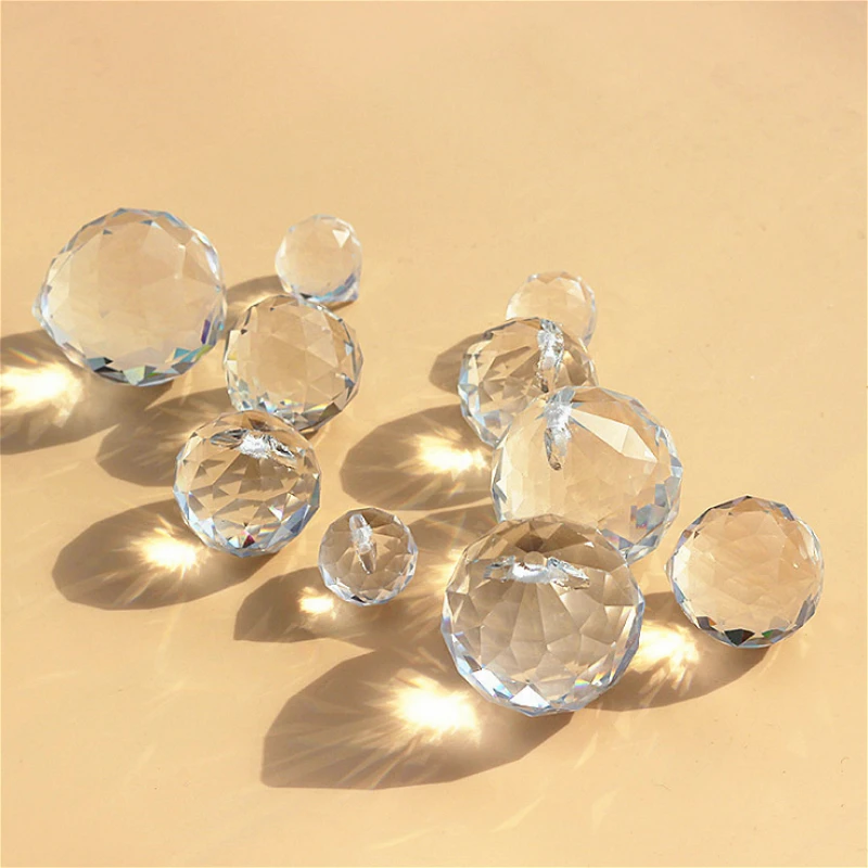 

5pcs/lot 20mm Clear Faceted Crystal Chandelier Parts Pendant Prisms Lighting Ball feng shui Suncatcher Wedding Home Decor
