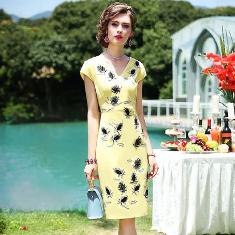 

new Superior quality Office Package hip dress ladies Women V-neck embroidery Party Dress Plus Size summer Vintage dresses