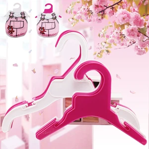 5pcs/Pack Of Pet Plastic Hanger Solid Non-Slip Universal For Cats And Dogs Durable And Space-saving Storage Pet Hanger