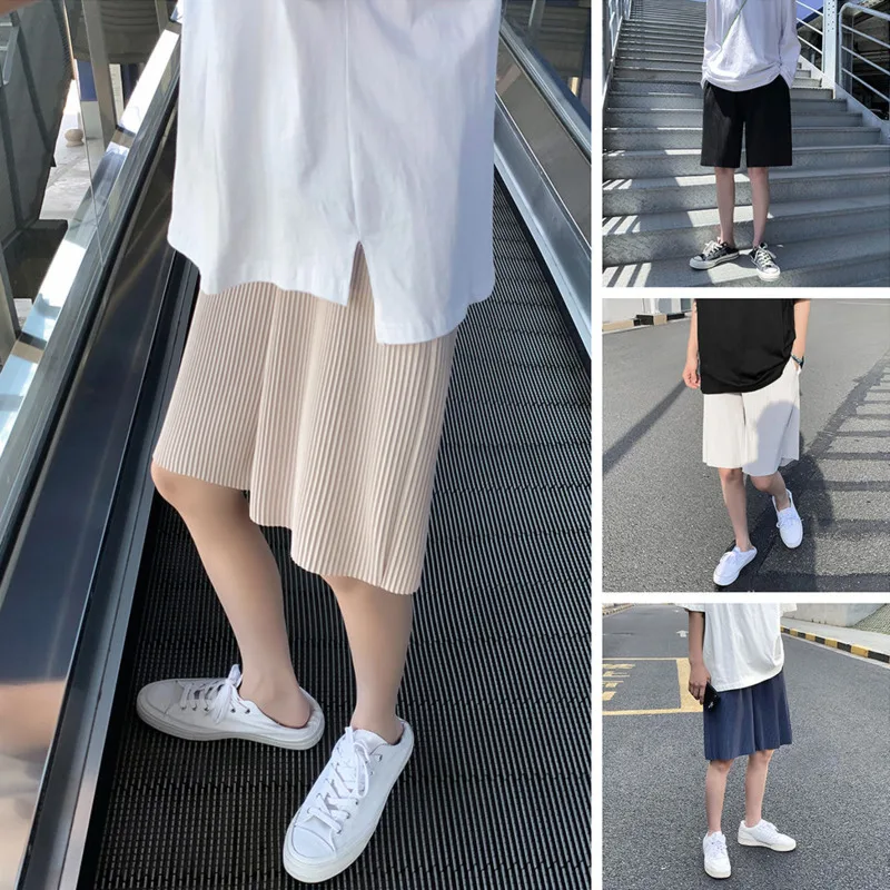 

2021 Summer Pleated Shorts Men's Fashion Solid Color Loose Casual Shorts Men Streetwear Wild Korean Five-point Pants Mens S-3XL