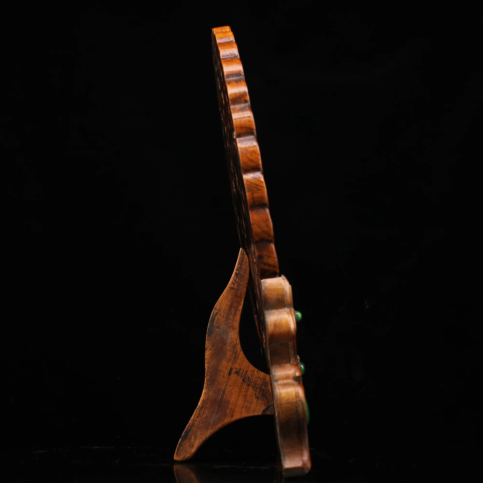 

wedding decoration wedding decoration Collection of old boxwood hand-carved inlaid gemstones two dragon play beads screen