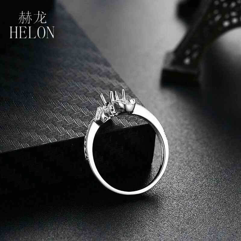 Женское кольцо с овальной огранкой и бриллиантами 6 х4 мм | Украшения аксессуары