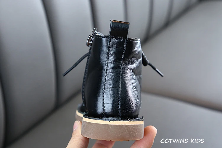 CCTWINS Kids Shoes Autumn Fashion Girls Black Martin Boots Boys Real Leather Dress Shoes Children Retro Casual Boot MB021