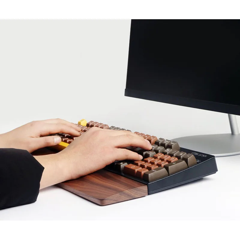 

Walnut Hand Rest Wood For Mechanical Keyboard Solid Wooden Wrist Pad Palm Support Compatible 61/87/104Keys For Office House Game