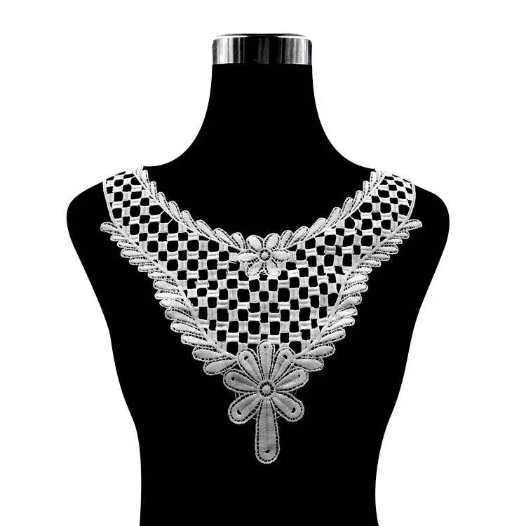 Красивые белые цветы кружевной воротник декольте Вышивка аппликация платье