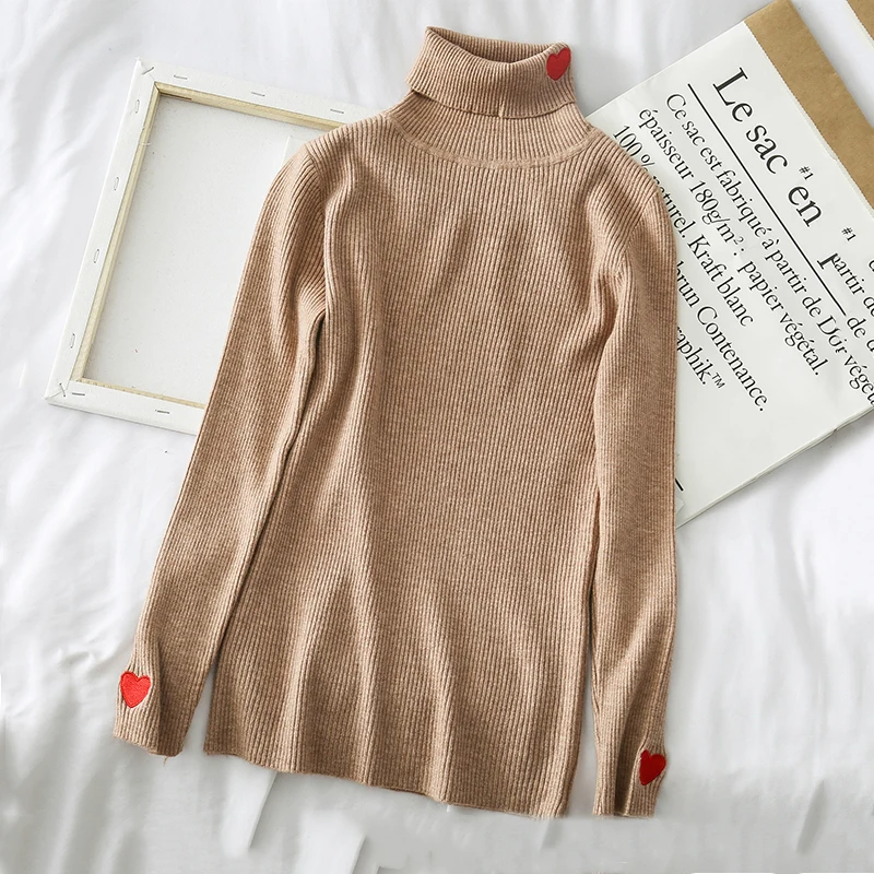 Зимний корейский женский свитер сердце вышивка гольф с длинными рукавами