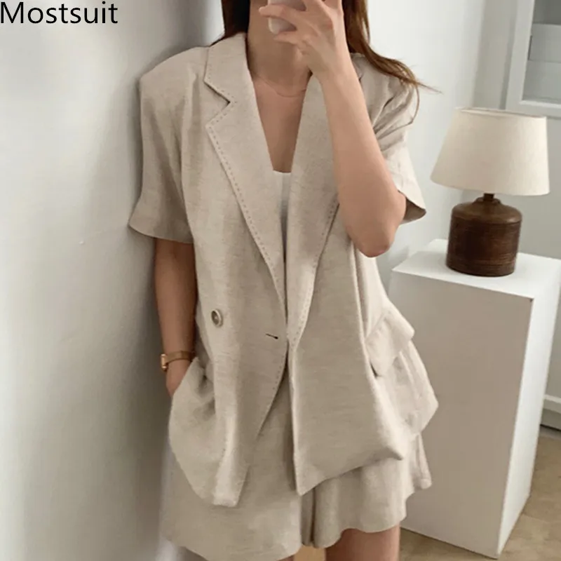 

2020 Summer Korean Casual Two Piece Suit Sets Women Short Sleeve Blazer + Shorts Outfits Fashion Female 2 Piece Suit Sets Femme