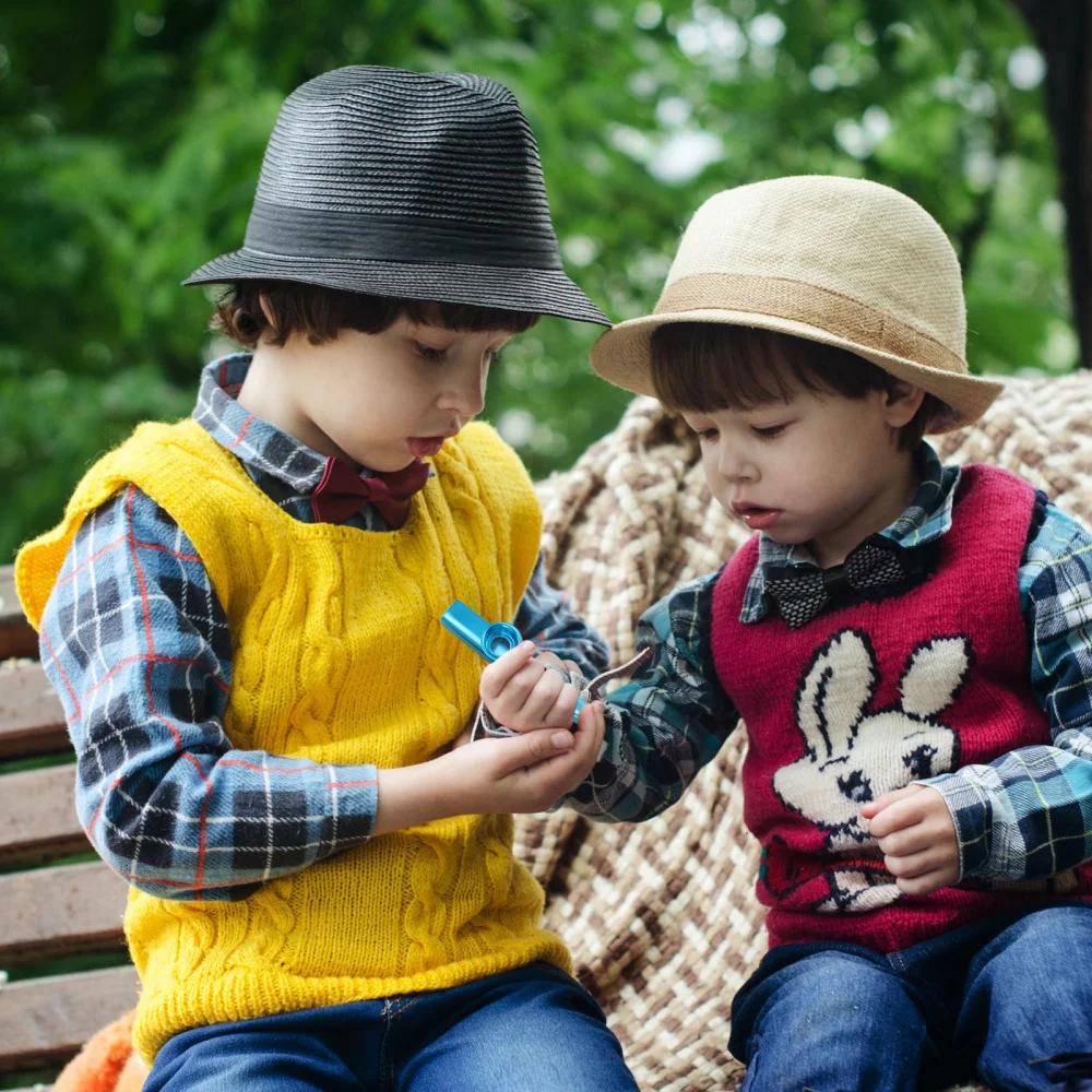 

1 Set/38pcs Metal Kazoos Toys Musical Instruments Flutes with Flute Film