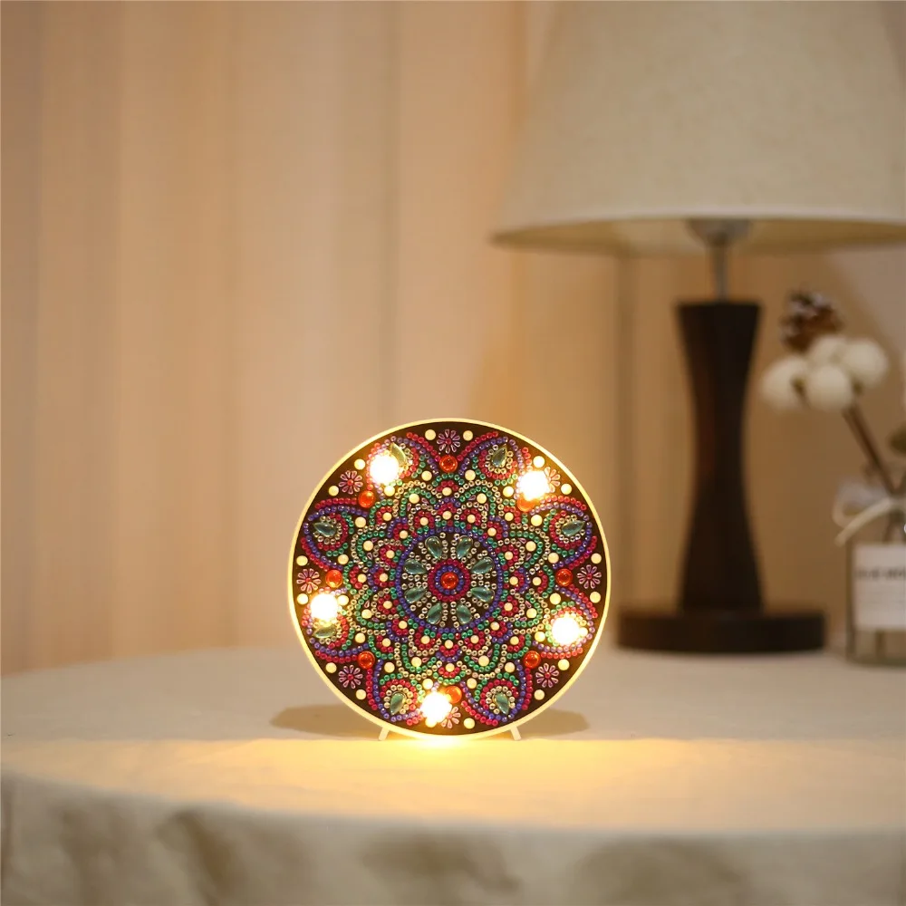 Christmas Hot Sale Round Circle Animal Mandala Landscape Diy Diamond Painting Led Light Lamp On The Table Round Shinny Beads