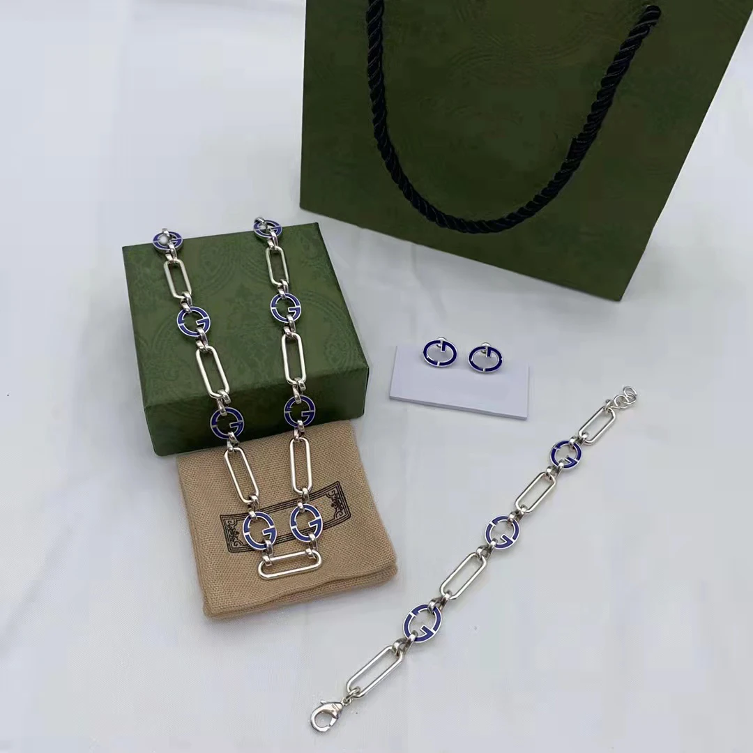 

Женский комплект из колье и серёг, из серебра 2121 пробы