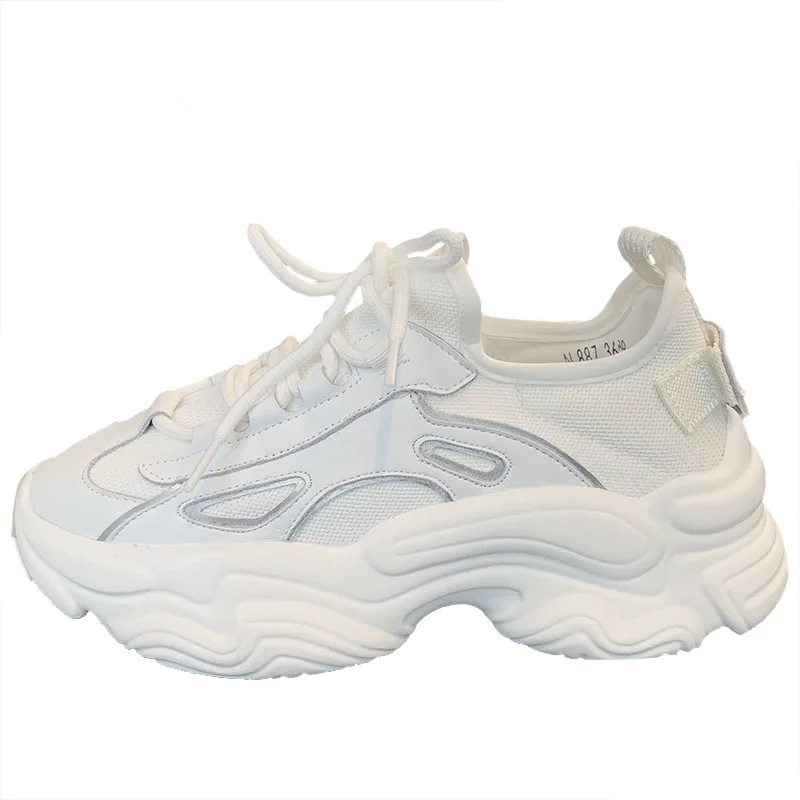

2020 New Mesh Old Shoes Women Summer Breathable Leather White Shoes Comfortable Single Shoes