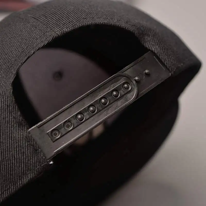 

Black White Eyes Baseball Cap Men Women Summer Cotton Flat Sun Hat Unisex Adjustable Snapback Hip Hop Caps