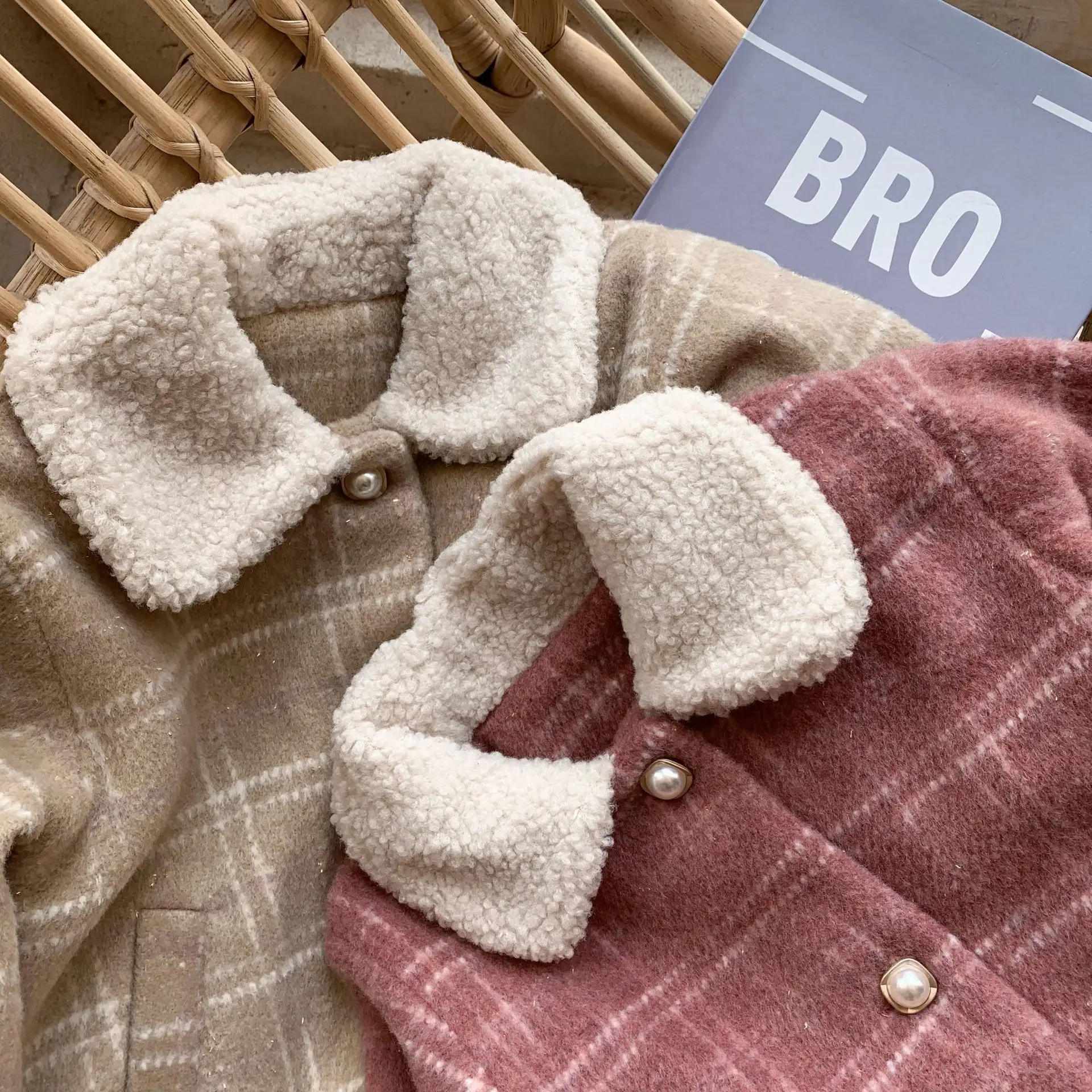 

Winter girls fashion woolen loose coats 2020 baby girl plaid warm long jackets outwears