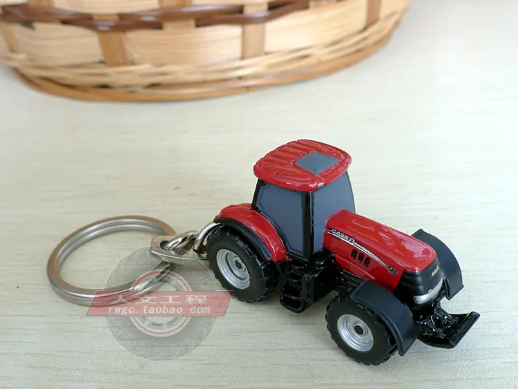 U H 1:128 5575 Case IH Puma CVX 230 Key buckle Alloy toy cars Metal Diecast Model Vehicles For Children Boys gift hot |