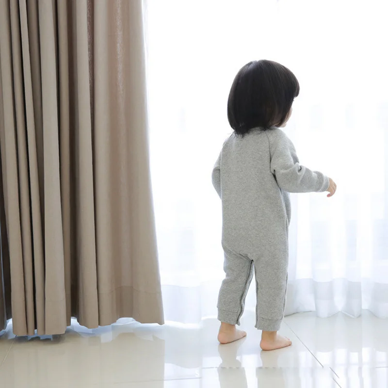 Комбинезон с рисунком лица весенняя одежда для новорожденных комбинезон