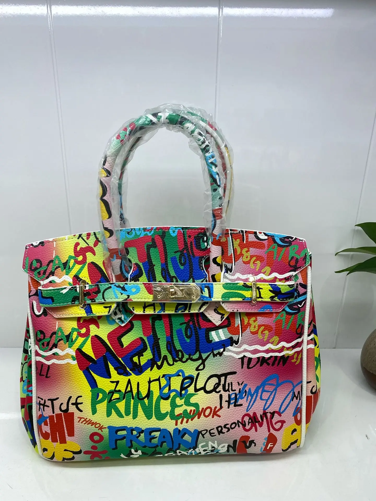 Женская Радужная сумка с граффити дизайнерская на плечо от известного бренда