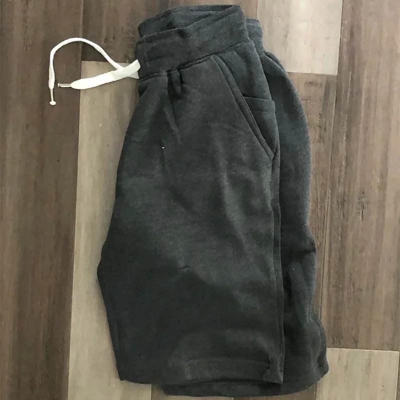 

2021 summer men's casual shorts pure color breathable refreshing fashion men's Korean casual thin trousers