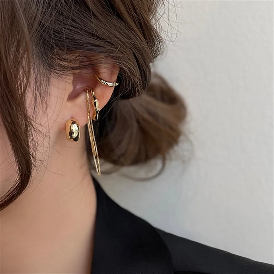 

2021 New European and American Fashion Women Irregular Geometric Metal Tassel Chain Earring Set Women Sexy Earbone Clip Set