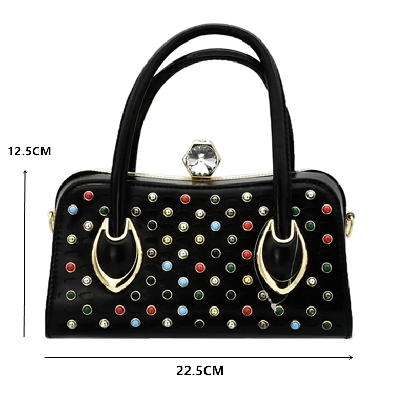 Новейший комплект из итальянских туфель и сумочки украшенных стразами