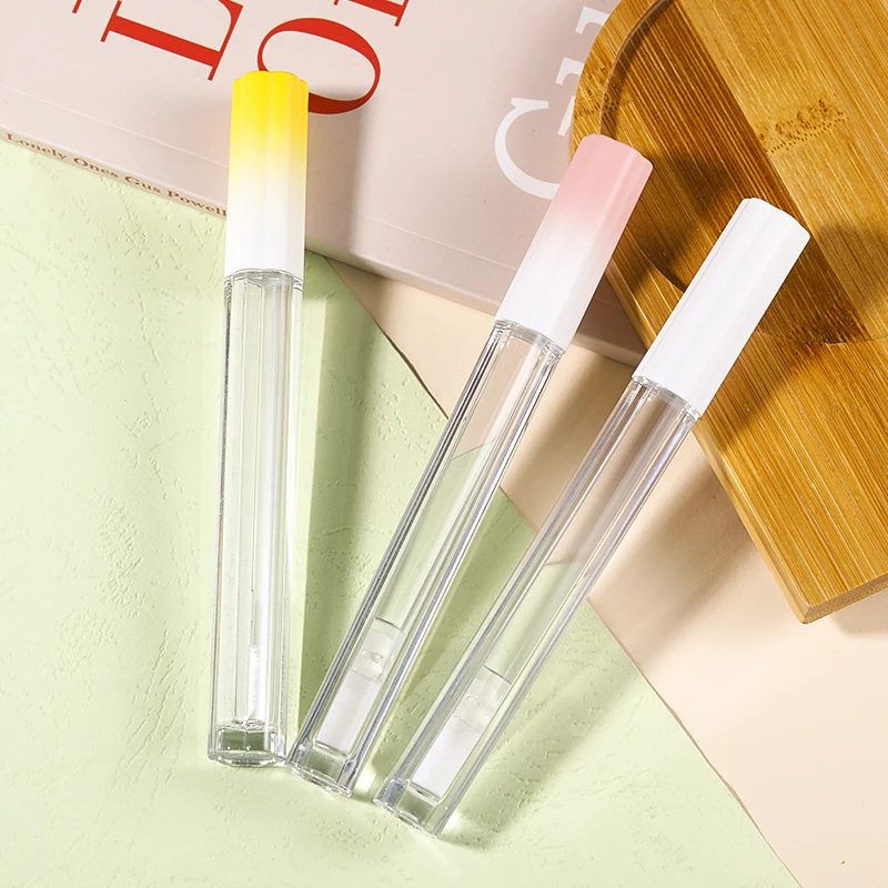 

1 Pcs 2.5ml Plum Blossom Pattern Lip Glaze Tube Gradient Color Bottle Cap Plastic Lip Gloss Cosmetic Packaging Container