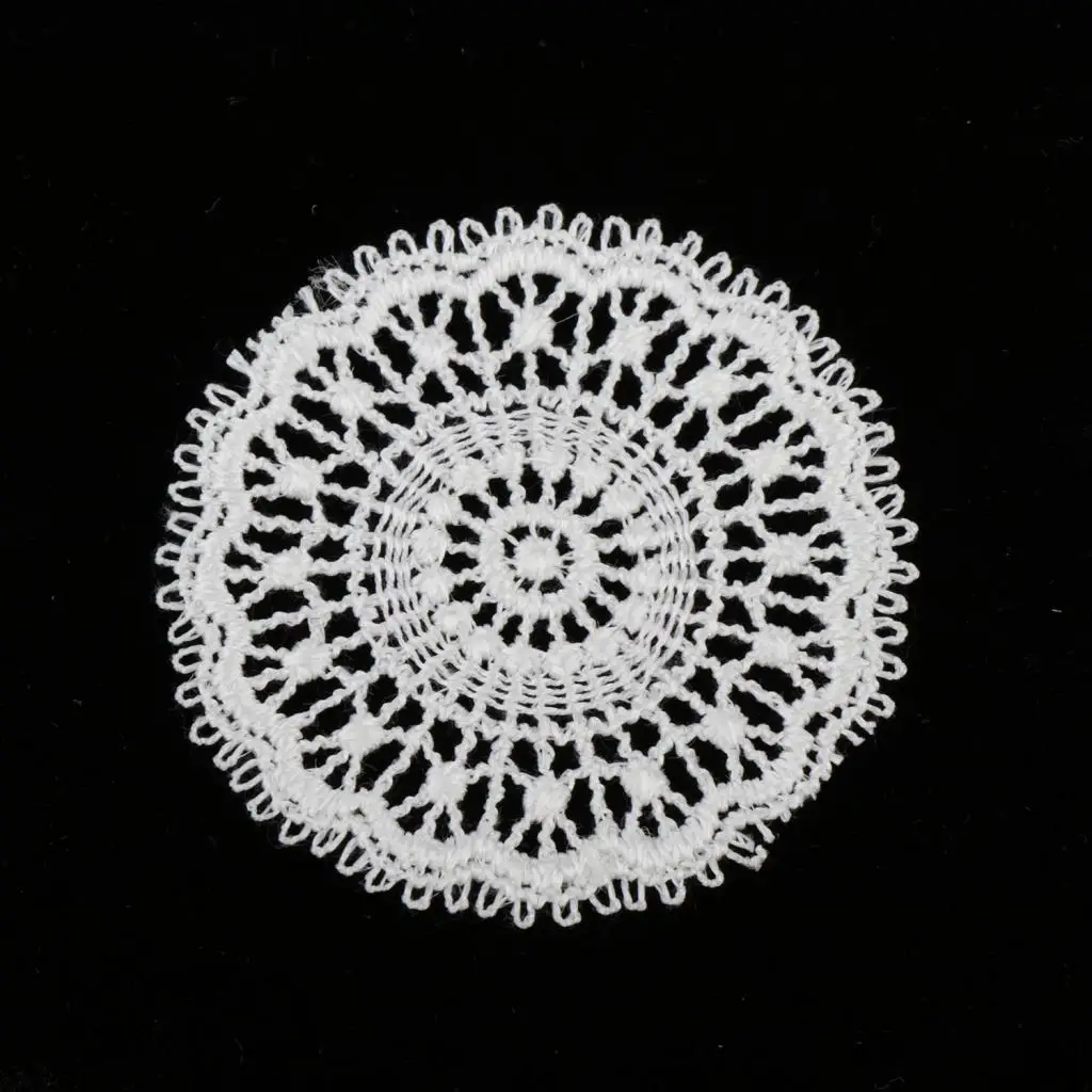 

1:12 Mini Tablecloth White Lace Openwork Mat Dollhouse Miniature Tables