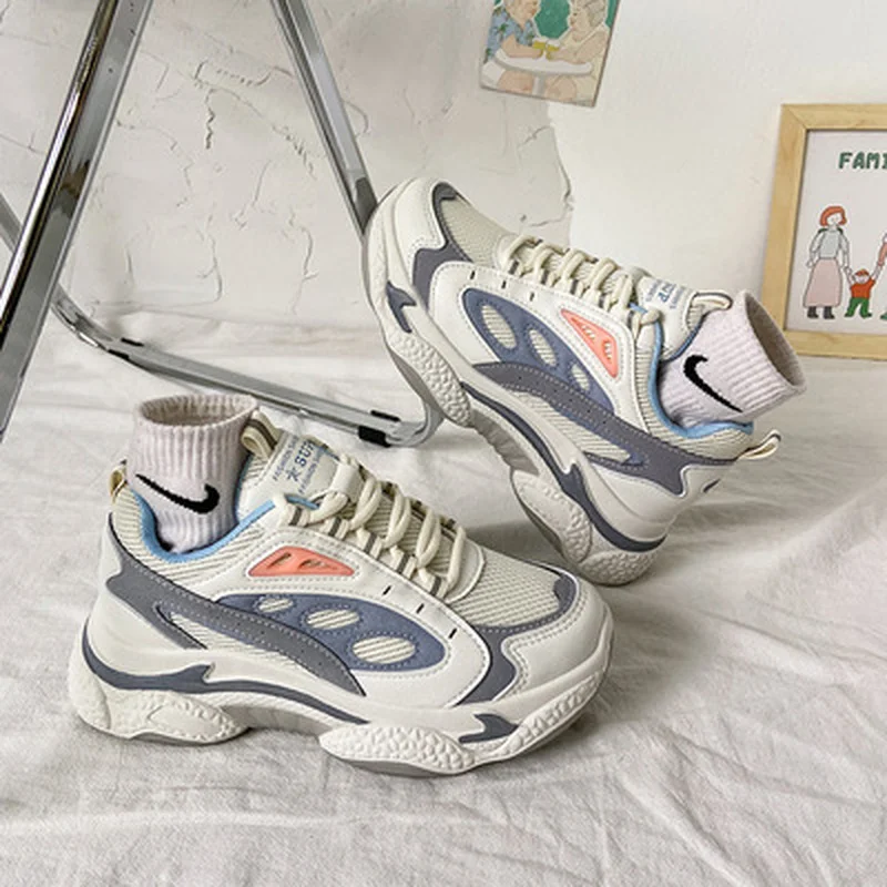 

Mesh breathable old women's shoes 2021 summer new Korean students increase sports shoes women's trendy shoes