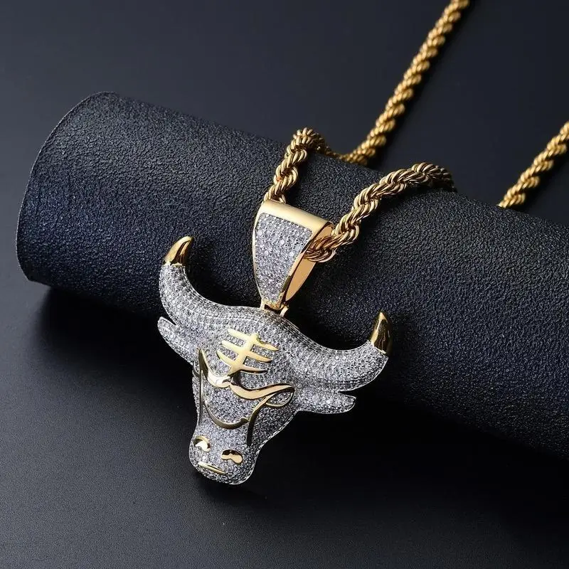 

Fashion Personality Full Rhinestone Animal Bull Head Pendant Necklaces for Men Trend Hip-Hop Women Jewelry Gift