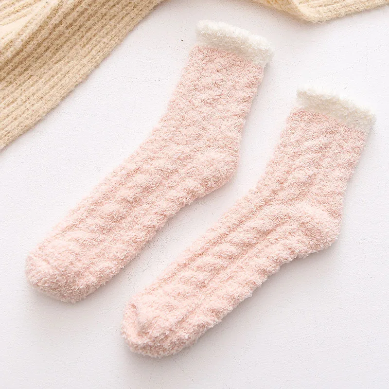 Женские зимние теплые мягкие пушистые домашние носки тапочки из бархата