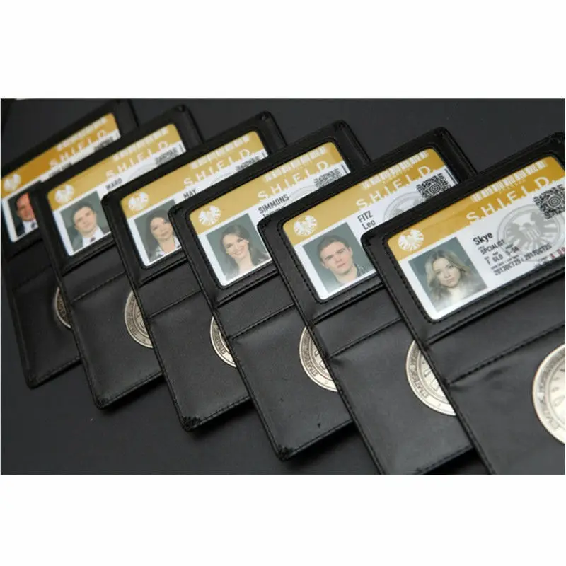 Чехол-бумажник из искусственной кожи с отделением для косплея |