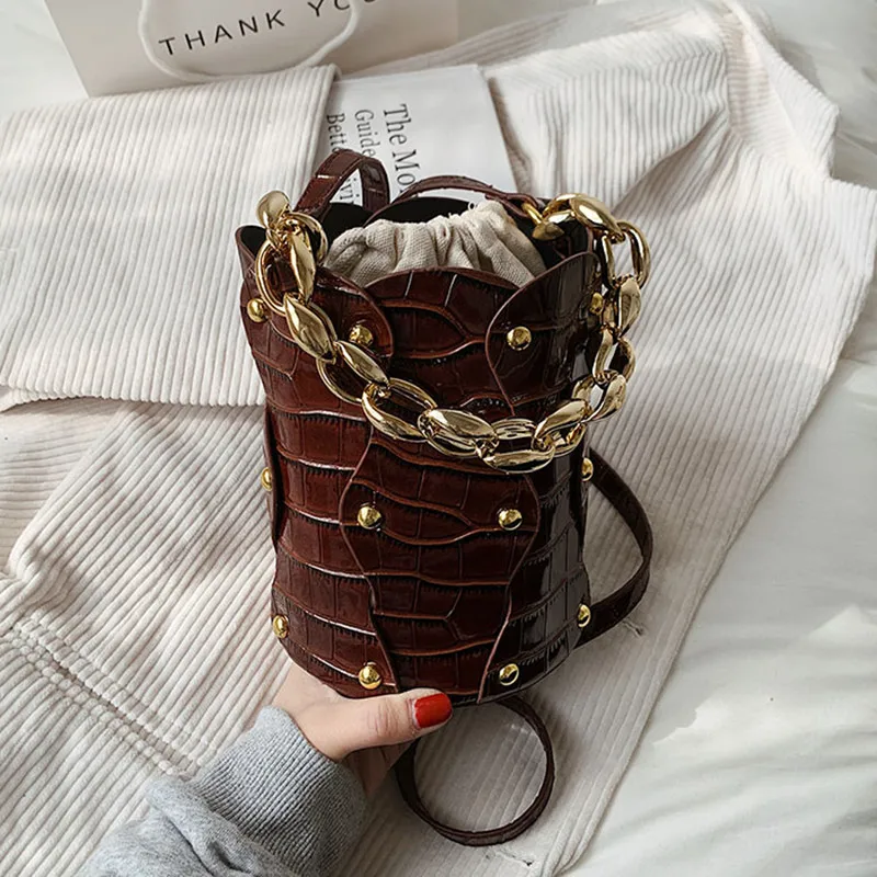 

Rivet Barrel-Shaped Chains Crossbody Bags For Women 2021 Luxury PU Leather Shoulder Bag Small Women Handbags Bolsa Feminina Sac