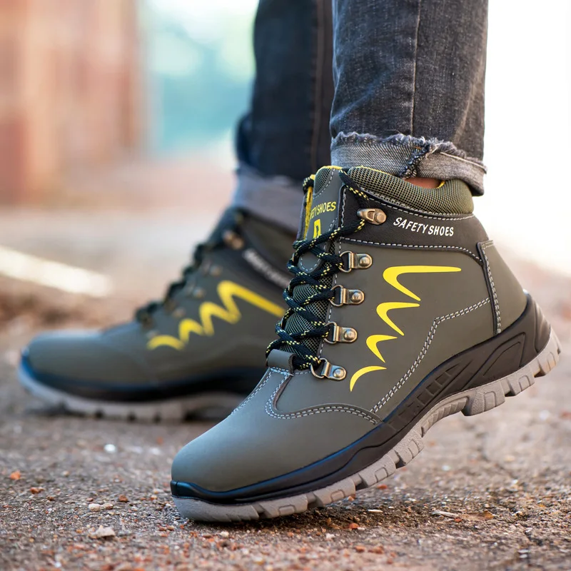 

Men's Shoes