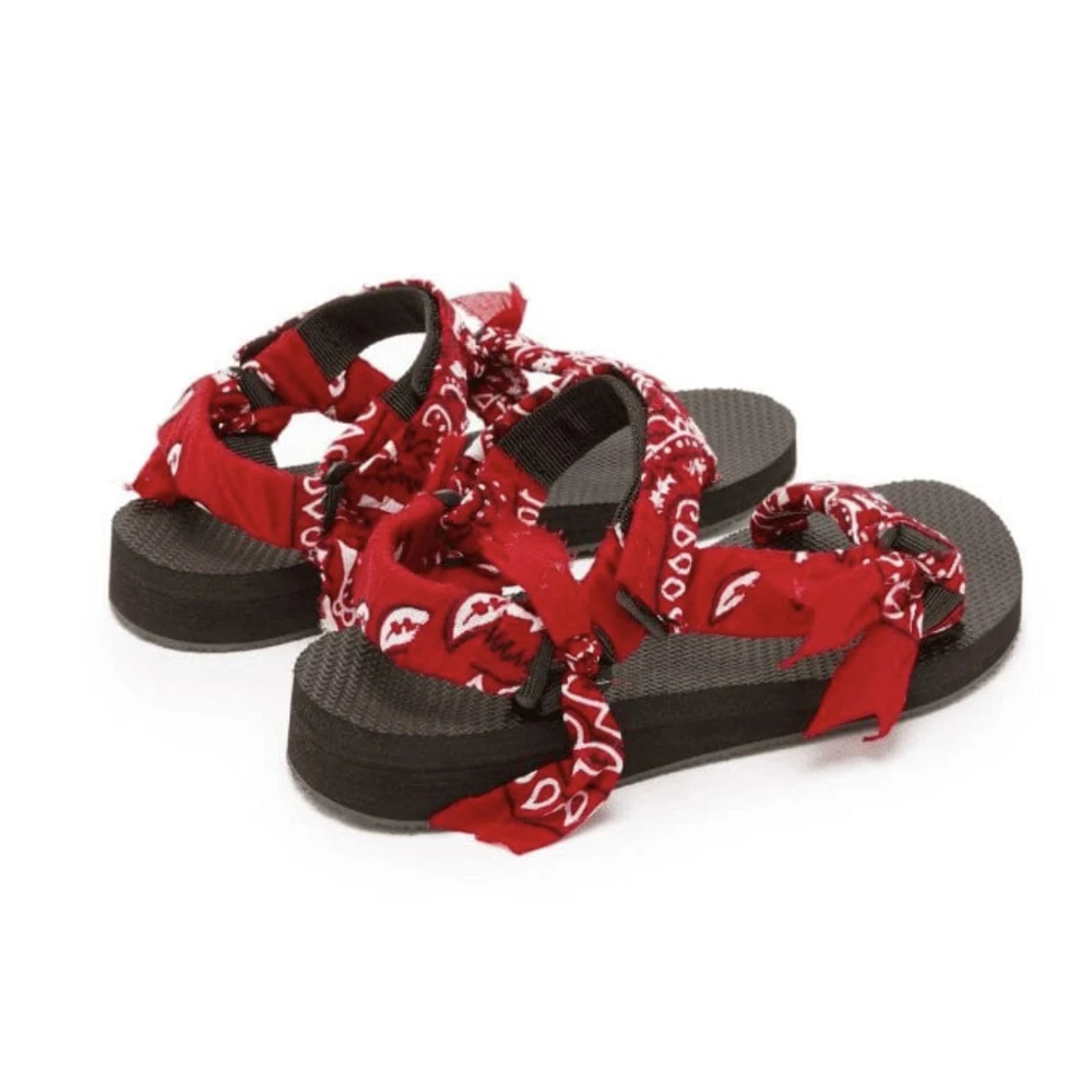 

New summer comfortable open toe round head female sandals Graffiti silk solid color Light weight plus size wild sandals 36-43