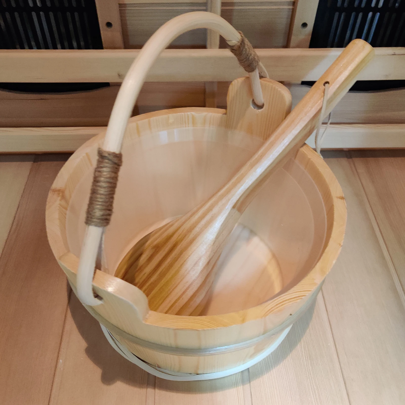 

Деревянная бочка для ног, бак для сауны с подходящей ложкой, 30x21,5 см, большой вместимости 6 л