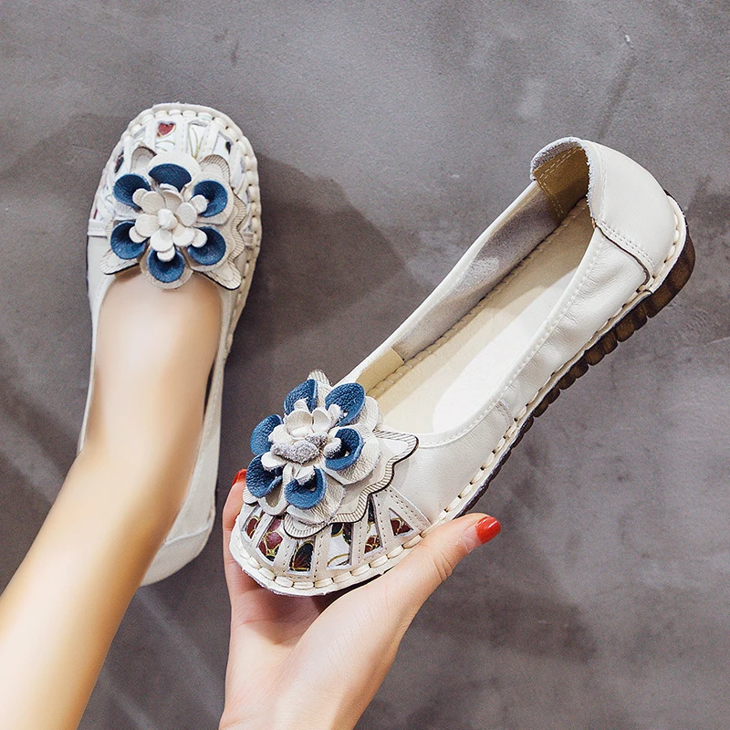 

GKTINOO 2021 Soft Genuine Leather Flat Shoes Women Flats with Flowers Ladies Shoes Women Designers Loafers Slip On