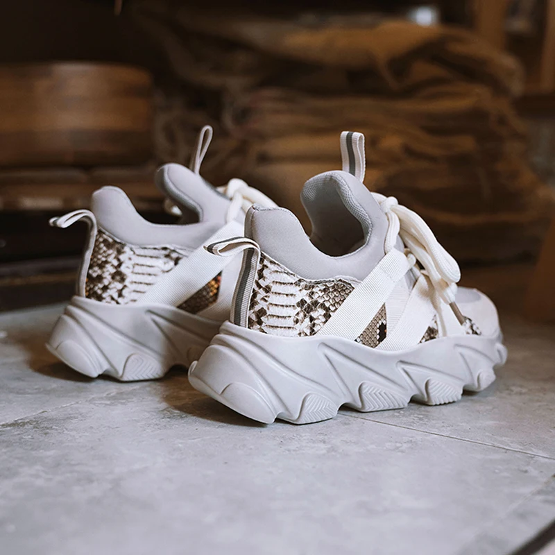 

Real Leather Women Vulcanized Shoes Felmale Snakeskin Print Patchwork Sneakers For Women Platform Cushion Casual Footwear
