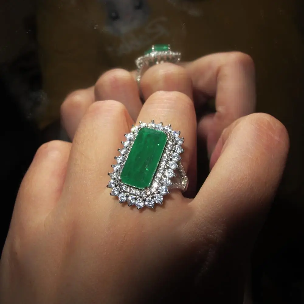 В европейском стиле большие синтетический алмазный циркон изумруд камень