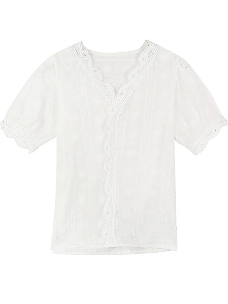 

The new 2019 lace sleeves loose bud silk unlined upper garment female joker v-neck shirt with short sleeves