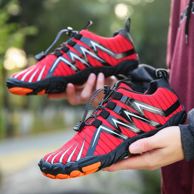 

Men Aqua Shoes Quick Dry Beach Shoes Men Breathable Sneakers Barefoot Upstream Water Shoes Unisex Swimming Hiking Sport Shoe