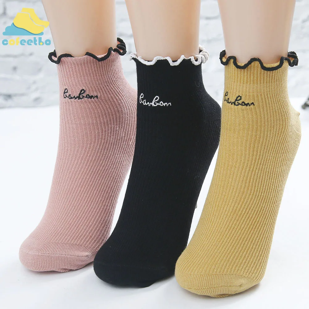 

Cute Lace Embroidery Letter Ankle Socks Lovely Short Cotton Socks Casual Comfortable Footwear for Girl Women Fashion Accessories